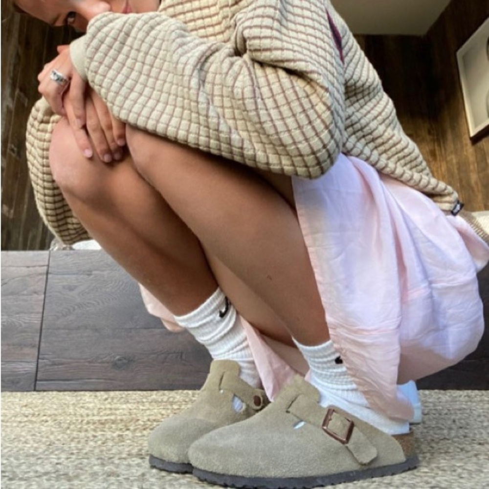 BIRKENSTOCK Boston in Taupe NWT size 37
